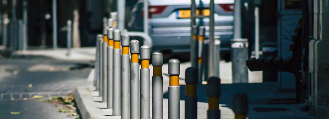 Safe and Convenient Retractable Barrier Column Systems for Properties in Palm Valley, FL