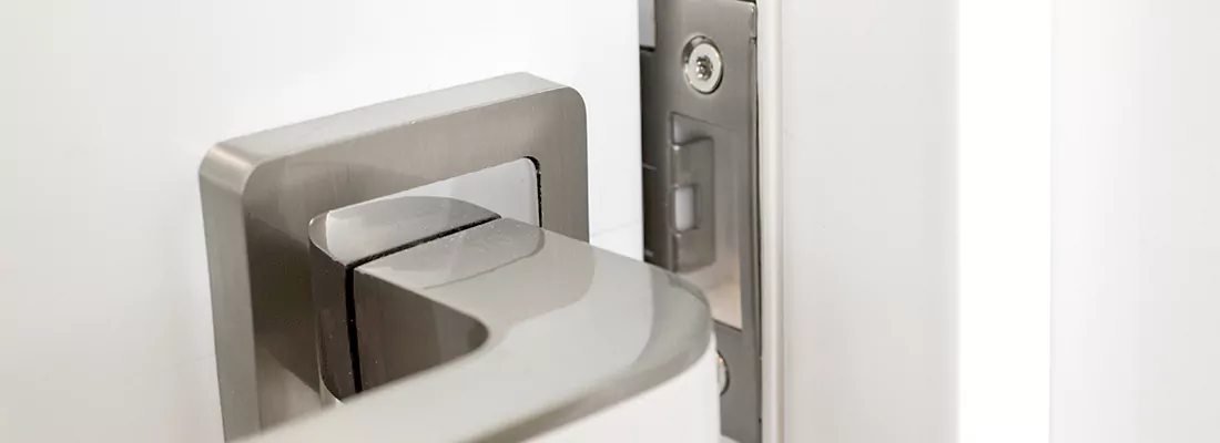 Seamless Integration of Magnetic Locks with Access Control Systems in Palm Valley, FL